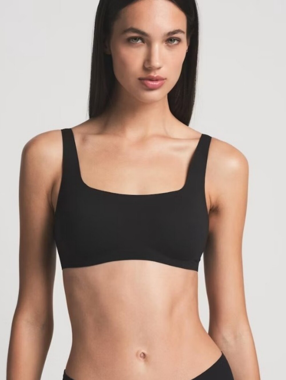 Skims Black Naked Scoop Bralette S DD